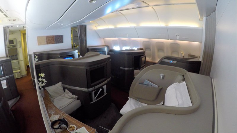 The First Class Cabin has 6 x Open Suites on the Boeing 777-300ER.